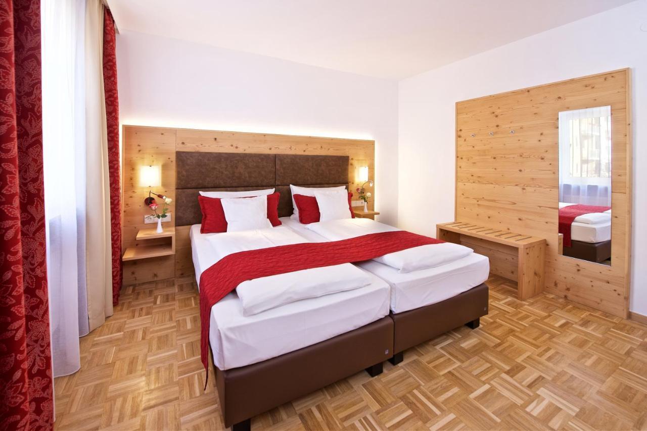 Park Hotel Laim Serviced Apartments ミュンヘン エクステリア 写真